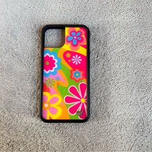 Wildflower Case iPhone 13
